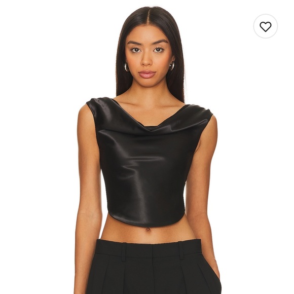 Revolve top - Picture 1 of 3